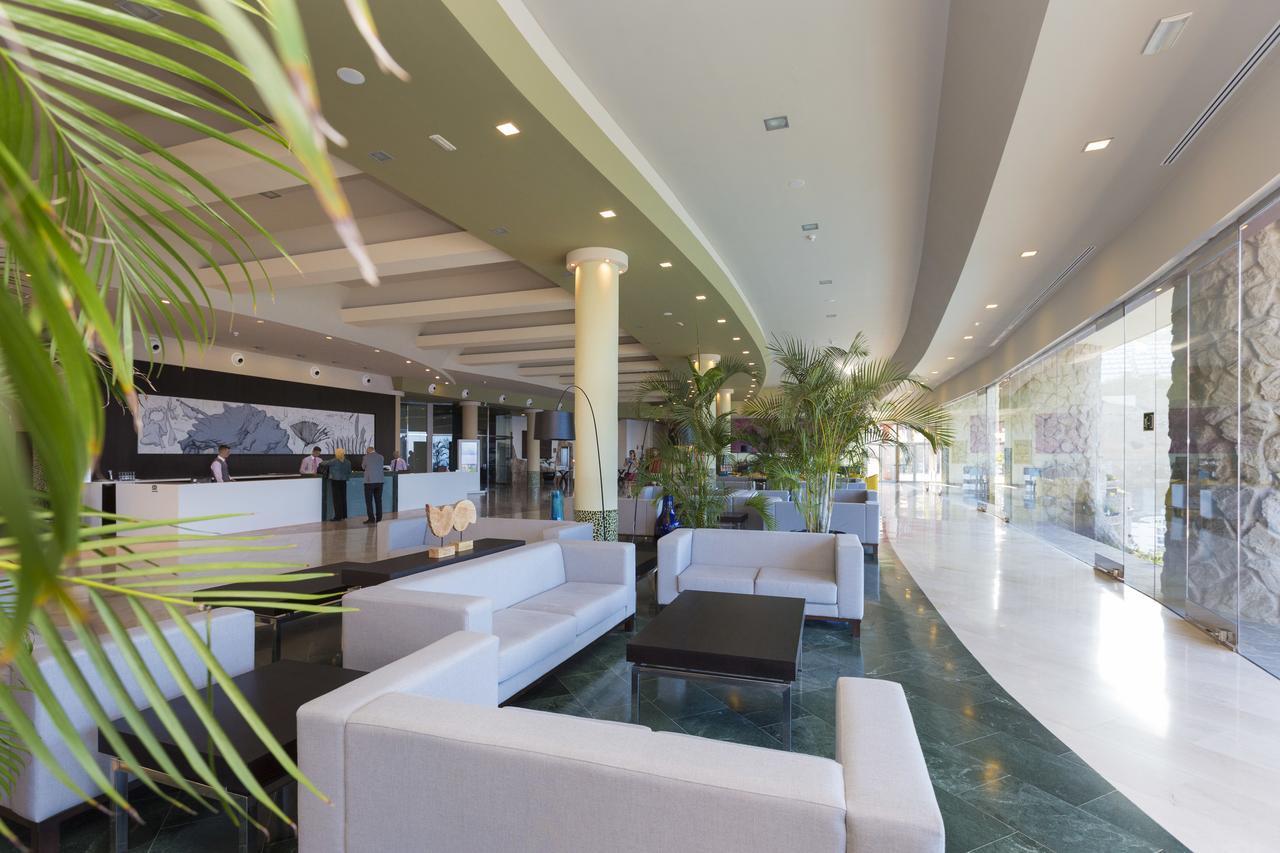 กลอเรีย พาเลซ รอยัล โฮเต็ล แอนด์ สปา Hotel เปอร์โตริโก ภายนอก รูปภาพ